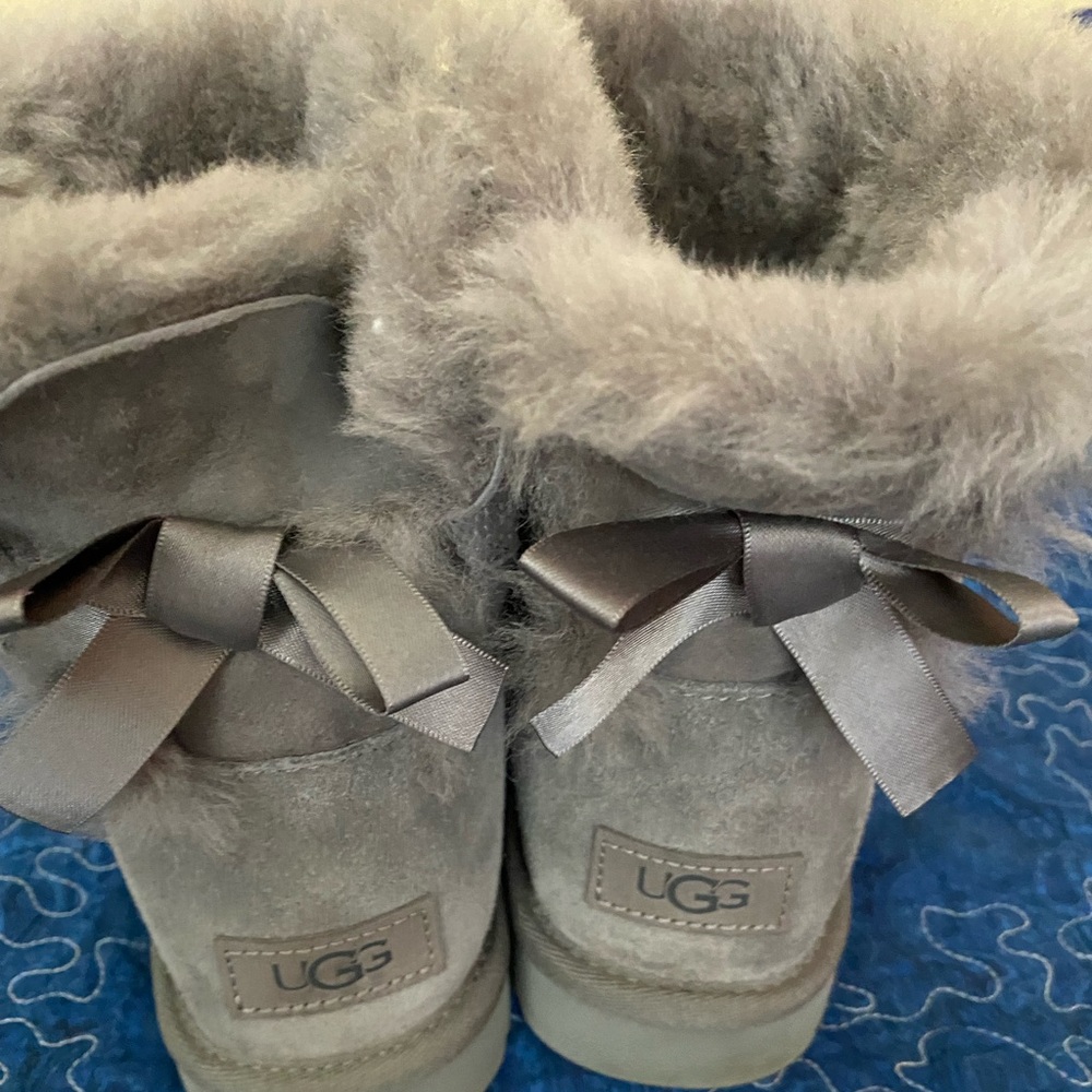 Uggs Mini Bailey Bow Boots